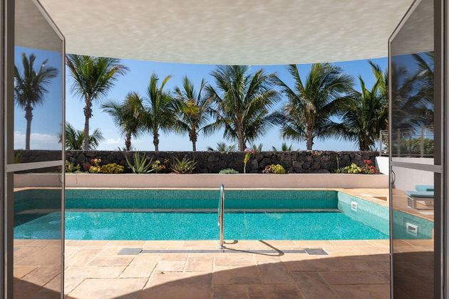 Foto 2 de Xalet en venda a Punta Calero de 4 habitacions amb terrassa i piscina