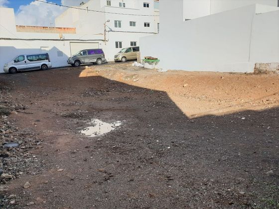 Foto 1 de Venta de terreno en Argana Alta - Maneje de 374 m²