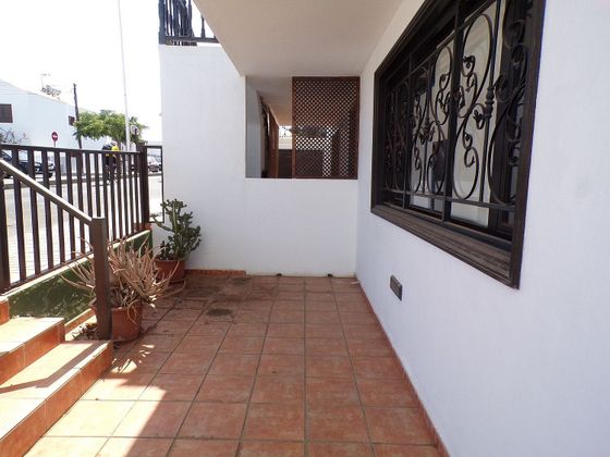 Foto 2 de Local en venta en calle San Borondon con garaje
