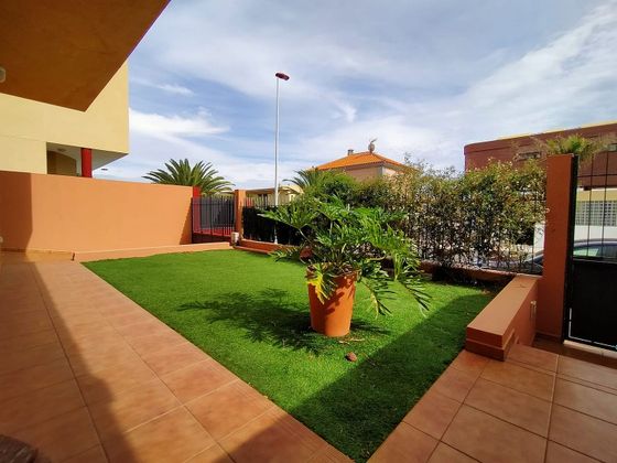 Foto 2 de Casa en venda a Barranco Hondo de 5 habitacions amb terrassa i jardí