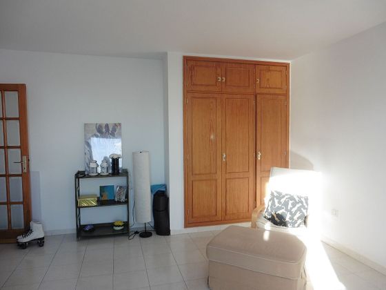 Foto 2 de Pis en venda a La Cuesta - Gracia - Finca España de 4 habitacions amb garatge i balcó