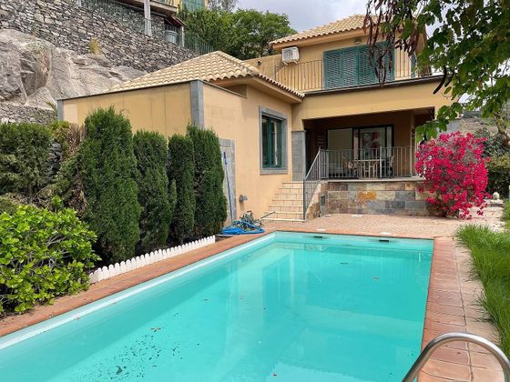Foto 2 de Chalet en venta en El Tablero - El Salobre de 3 habitaciones con terraza y piscina