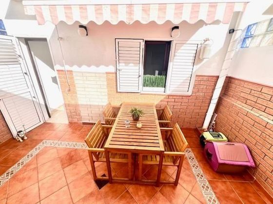 Foto 1 de Pis en venda a calle Pérez Galdós de 2 habitacions amb terrassa i garatge