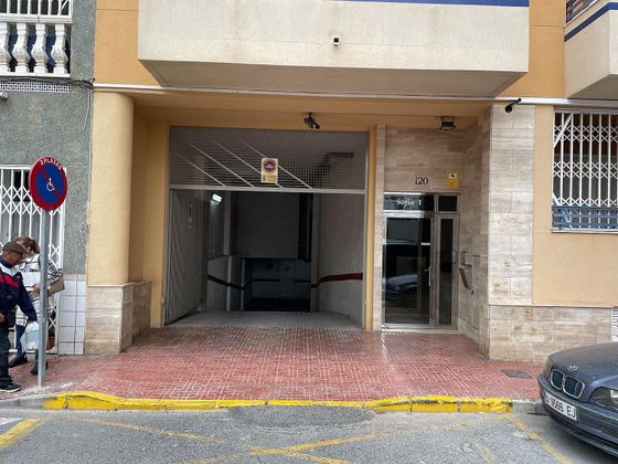 Foto 1 de Venta de garaje en Centro - Torrevieja de 10 m²