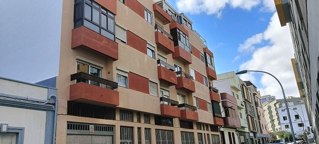 Foto 1 de Piso en venta en calle Alicante de 4 habitaciones con balcón y ascensor