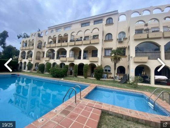 Foto 1 de Pis en venda a calle Sierrazula de 2 habitacions amb terrassa i piscina