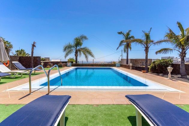 Foto 2 de Xalet en venda a Tías pueblo de 7 habitacions amb terrassa i piscina