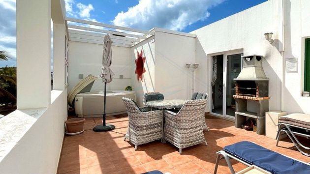 Foto 1 de Piso en venta en Playa Blanca de 2 habitaciones con terraza y balcón