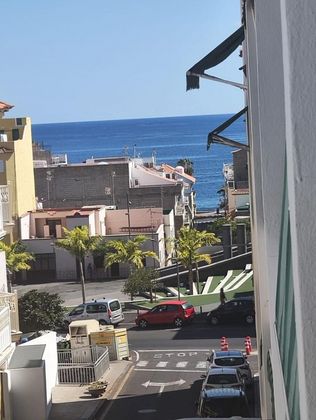 Foto 1 de Piso en venta en Playa de San Juan de 3 habitaciones con balcón
