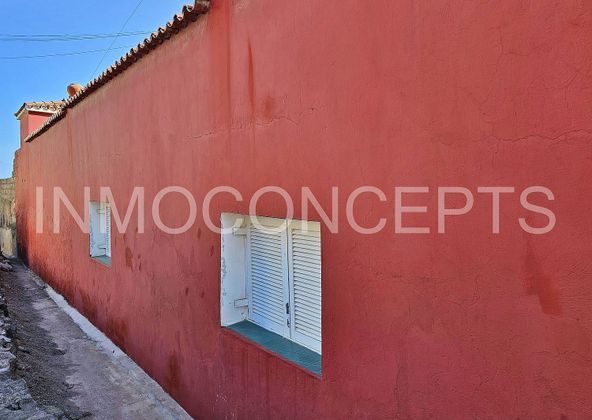 Foto 2 de Chalet en venta en calle El Sabinal de 5 habitaciones con terraza y piscina