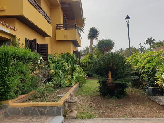 Foto 2 de Chalet en venta en San Cristóbal de La Laguna - La Vega - San Lázaro de 5 habitaciones con terraza y garaje