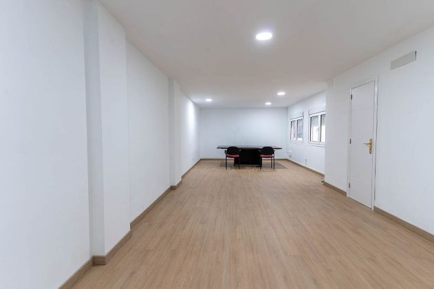 Foto 1 de Alquiler de oficina en Duggi - Rambla - Los Hoteles de 127 m²