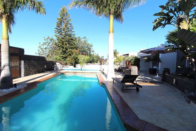 Foto 2 de Xalet en venda a Las Breñas de 5 habitacions amb terrassa i piscina