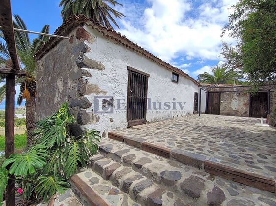 Foto 1 de Casa rural en venda a Buenavista del Norte de 3 habitacions i 224 m²