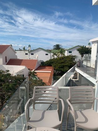 Foto 1 de Casa adosada en venta en calle Virgo de 2 habitaciones con terraza y piscina