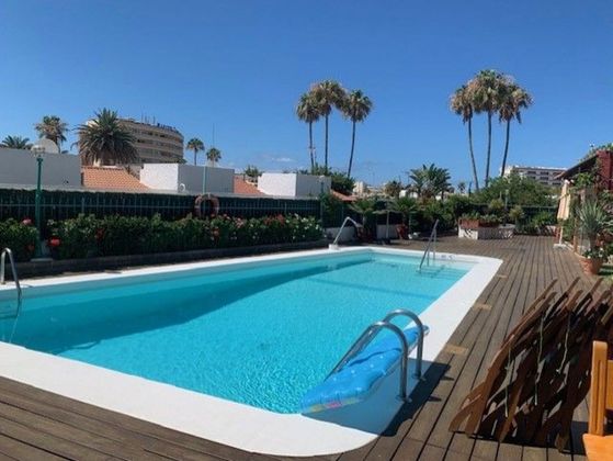 Foto 1 de Venta de chalet en avenida Gran Canaria de 2 habitaciones con terraza y piscina