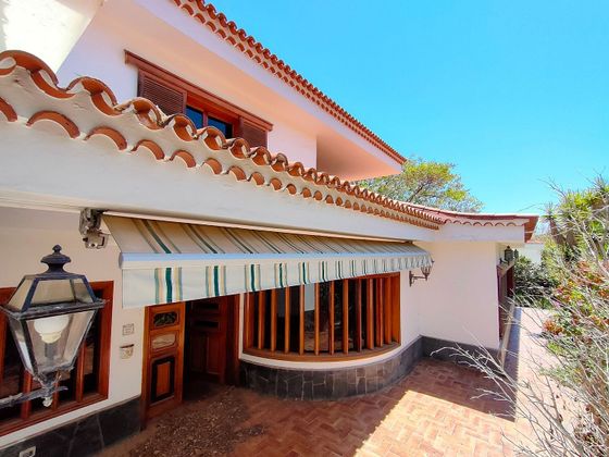Foto 1 de Chalet en venta en Los Alvarados-Fuente los Berros de 7 habitaciones con terraza y piscina