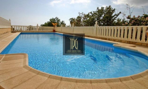 Foto 1 de Ático en venta en Chayofa - Las Camellas de 2 habitaciones con terraza y piscina