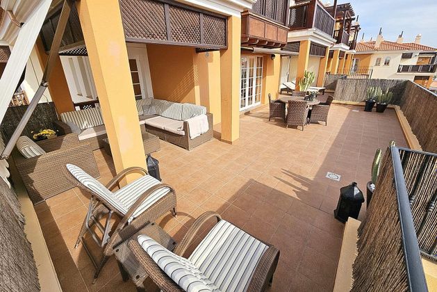 Foto 1 de Pis en venda a Arguineguín de 2 habitacions amb terrassa i piscina