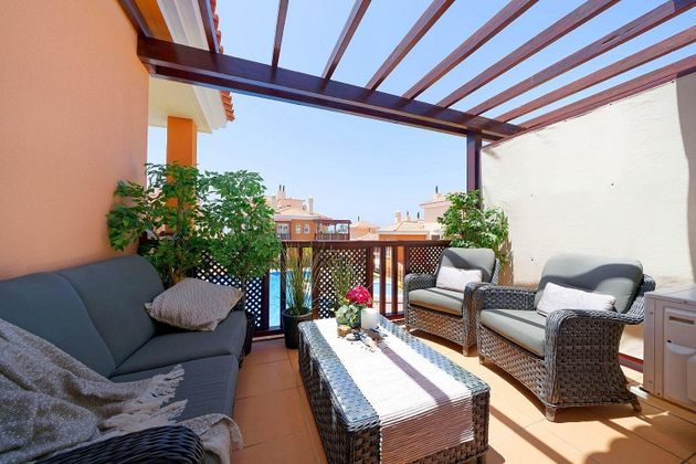 Foto 2 de Piso en venta en Arguineguín de 1 habitación con terraza y piscina