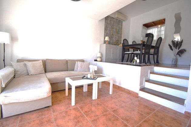 Foto 2 de Casa en venda a avenida Veneguera de 3 habitacions amb terrassa i piscina