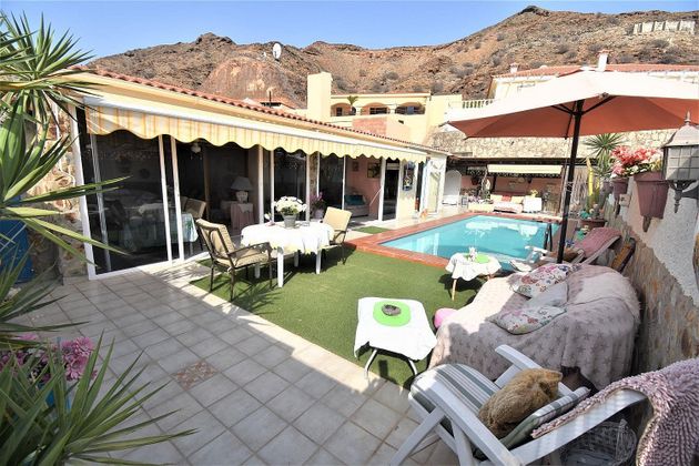 Foto 2 de Chalet en venta en Playa del Cura - Taurito de 3 habitaciones con terraza y piscina
