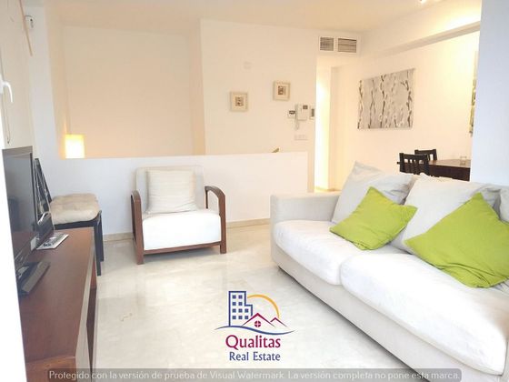 Foto 1 de Dúplex en venda a Oliva Playa de 3 habitacions amb terrassa i piscina