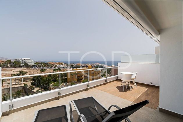 Foto 2 de Àtic en venda a Costa Adeje de 3 habitacions amb terrassa i piscina