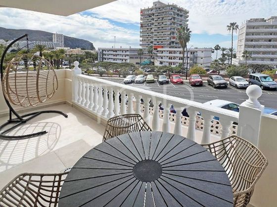Foto 1 de Pis en venda a Los Cristianos - Playa de las Américas de 2 habitacions amb terrassa i piscina