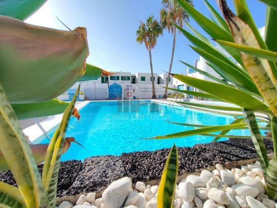 Foto 1 de Estudio en venta en Puerto del Carmen con terraza y piscina