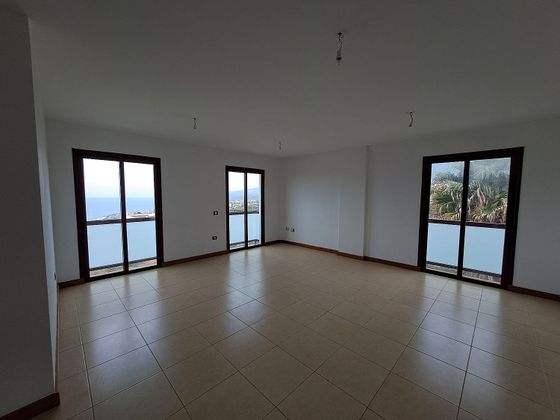 Foto 2 de Dúplex en venda a Longuera-Toscal de 3 habitacions amb terrassa i garatge