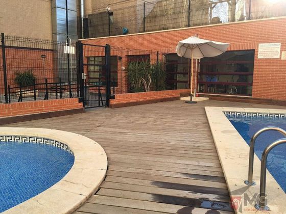 Foto 2 de Piso en venta en San Diego-Los Ángeles-San Cristóbal de 2 habitaciones con piscina y garaje
