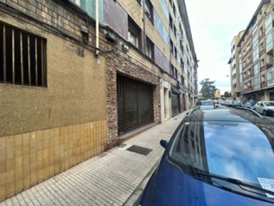 Foto 1 de Venta de local en calle Las Barcas de 107 m²