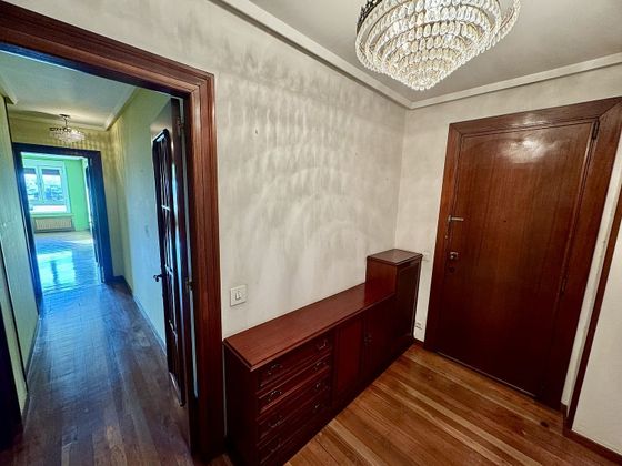 Foto 1 de Piso en venta en calle San Bernardo de 4 habitaciones con calefacción y ascensor