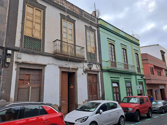Foto 1 de Casa en venda a calle Hernán Pérez de Grado de 16 habitacions i 508 m²