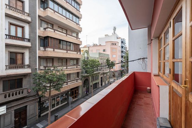 Foto 2 de Piso en venta en Arenales - Lugo - Avenida Marítima de 3 habitaciones y 103 m²
