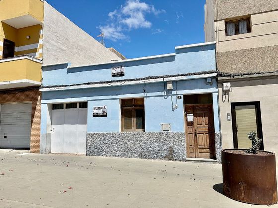 Foto 1 de Casa en venda a calle De Escorial de 7 habitacions amb garatge