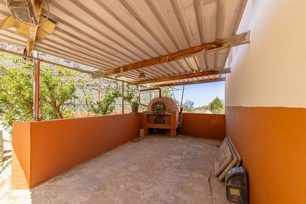 Foto 2 de Casa rural en venta en Vega de San Mateo de 2 habitaciones con garaje y jardín