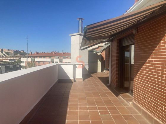 Foto 1 de Piso en venta en Las Villas - Sta Ana de 3 habitaciones con terraza y garaje