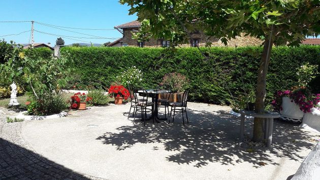 Foto 2 de Xalet en venda a Barrundia de 3 habitacions amb terrassa i jardí