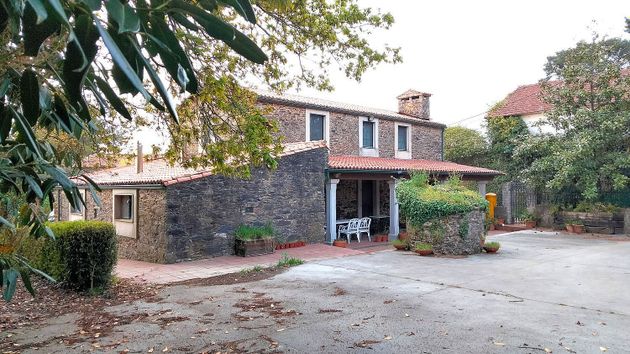Foto 2 de Casa en venda a Frades de 3 habitacions amb garatge i jardí