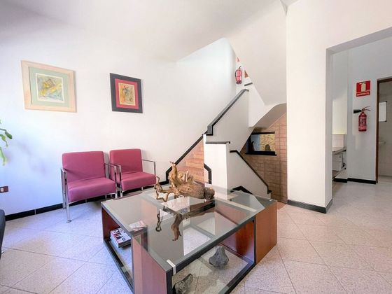 Foto 1 de Casa adossada en venda a Salamanca - Uruguay - Las Mimosas de 6 habitacions amb terrassa i garatge