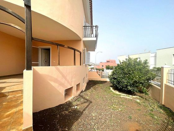 Foto 2 de Casa en venda a Barranco Hondo de 4 habitacions amb terrassa i garatge