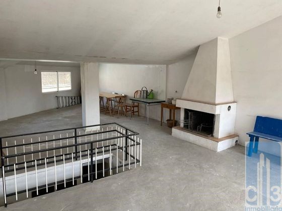 Foto 1 de Casa en venda a Barbastro de 6 habitacions amb balcó i calefacció