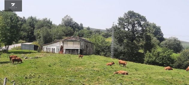Foto 1 de Venta de casa rural en San Roque de Riomiera de 1 habitación con jardín