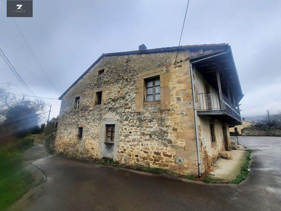 Foto 2 de Venta de casa rural en Villacarriedo de 3 habitaciones con terraza y garaje