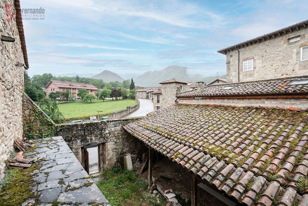 Foto 1 de Casa rural en venta en Bárcena de Pie de Concha de 3 habitaciones con terraza y jardín