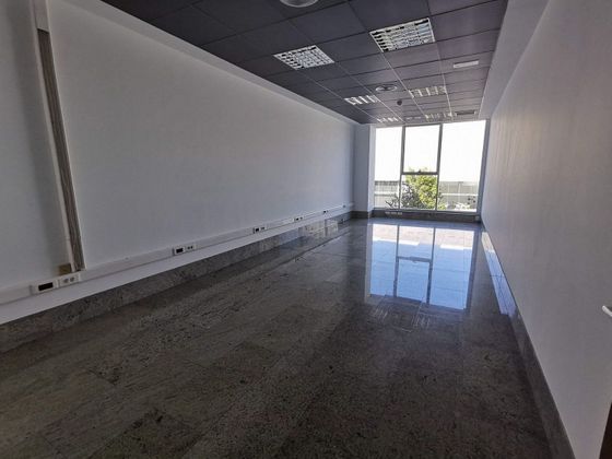 Foto 1 de Oficina en alquiler en Torrellano con aire acondicionado