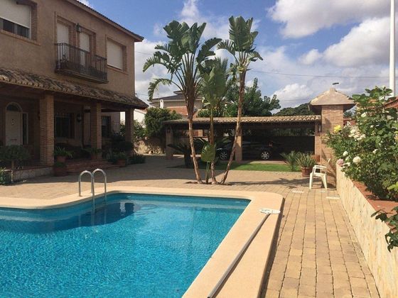 Foto 2 de Xalet en venda a Ciutat Jardí - Torreta Verdí de 6 habitacions amb terrassa i piscina