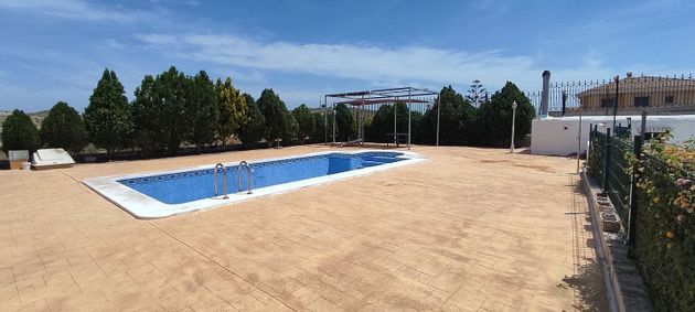 Foto 2 de Casa rural en venda a Aspe de 2 habitacions amb terrassa i piscina